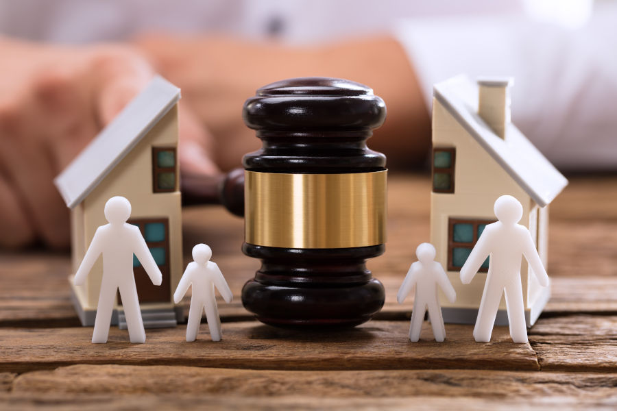 Navigating probate real estate transactions with the help of a lawyer