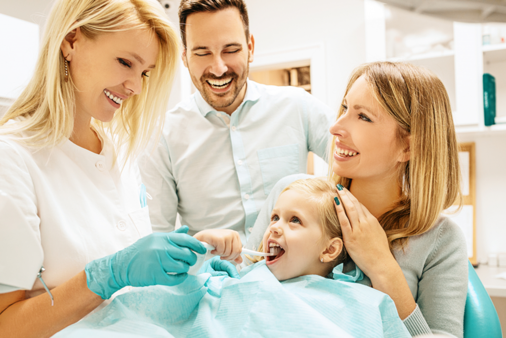How to Choose the Right Family Dentist for Your Family?