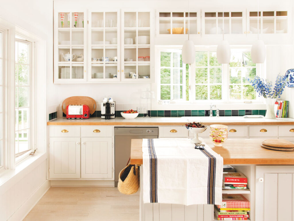 Seamlessly Integrating Open Shelving: Balancing Functionality And Style