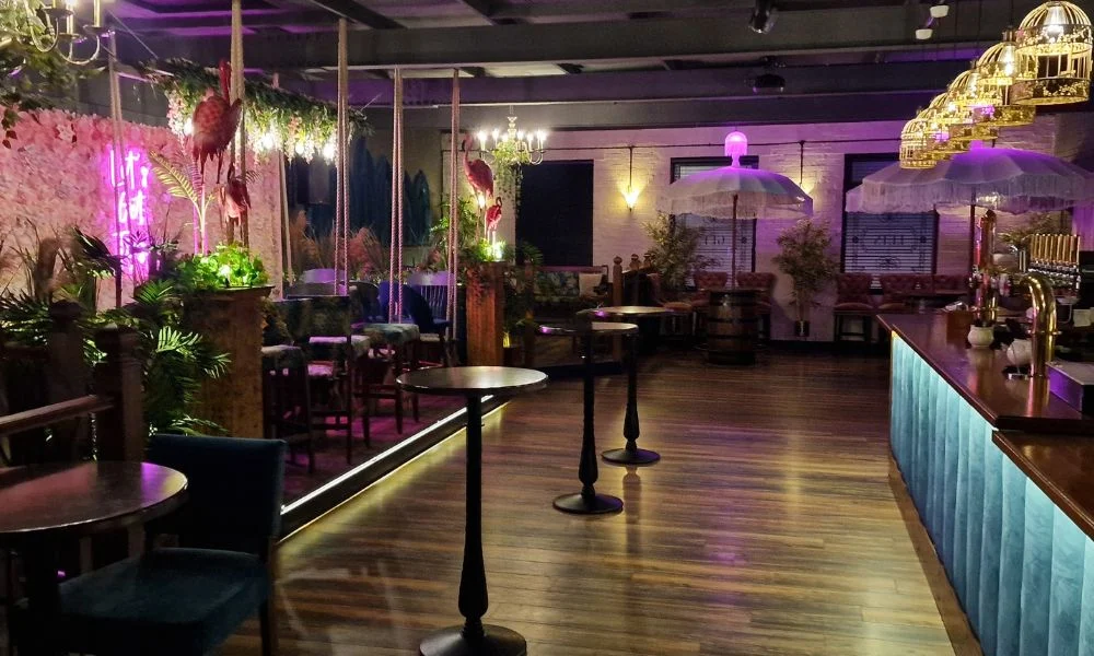 The Role of Intimate Lounges in Enhancing Memorable Nightlife Experiences Intimate Lounges